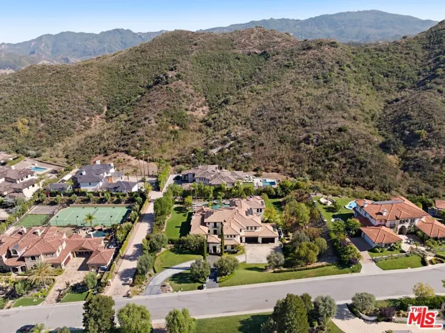 29462 Malibu View Court, Agoura Hills, California 91301