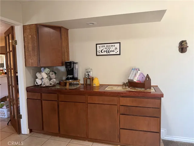 32038 Crystalaire, Llano, California 93544