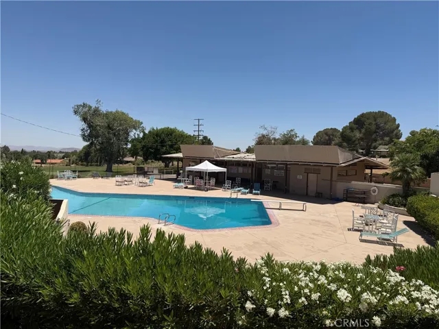 32038 Crystalaire, Llano, California 93544