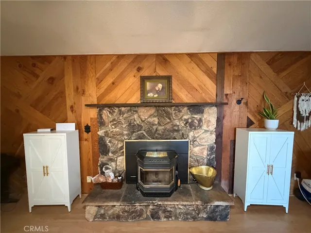 32038 Crystalaire, Llano, California 93544