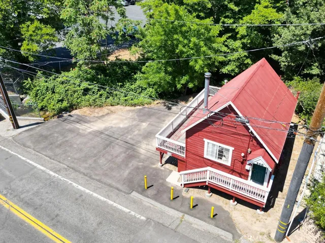 568 Forest Shade, Crestline, California 92325