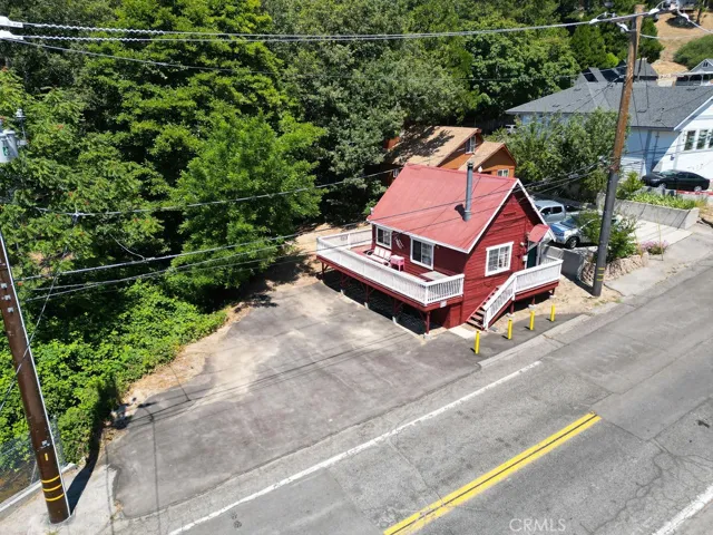 568 Forest Shade, Crestline, California 92325