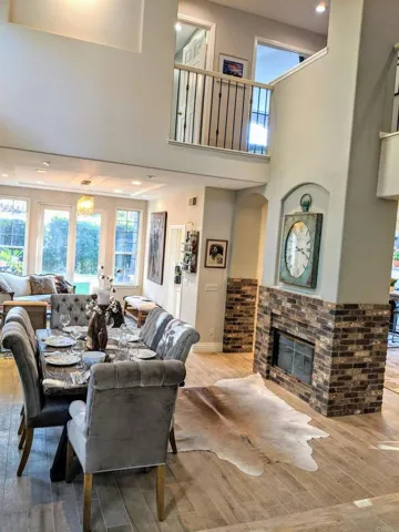 4381 Corte De La Fonda, San Diego, California 92130