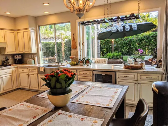 4381 Corte De La Fonda, San Diego, California 92130