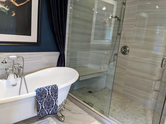 4381 Corte De La Fonda, San Diego, California 92130