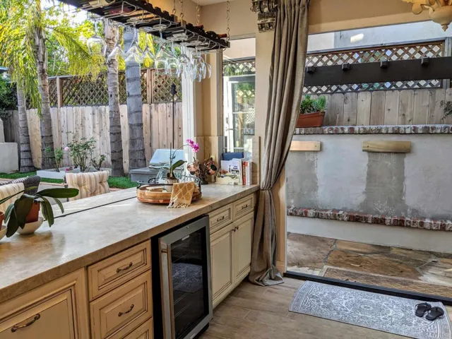 4381 Corte De La Fonda, San Diego, California 92130