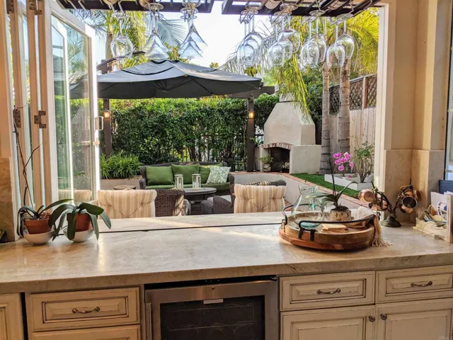 4381 Corte De La Fonda, San Diego, California 92130