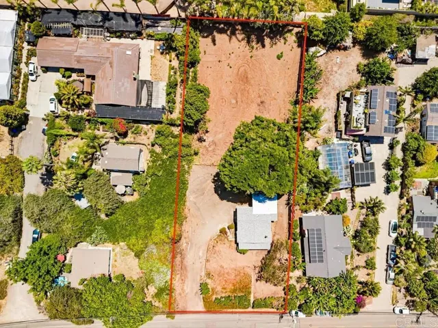 975 Urania Avenue, Encinitas, California 92024