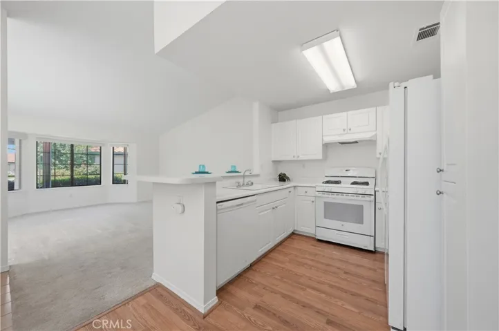 1086 Morning Mist Court, Hemet, California 92545