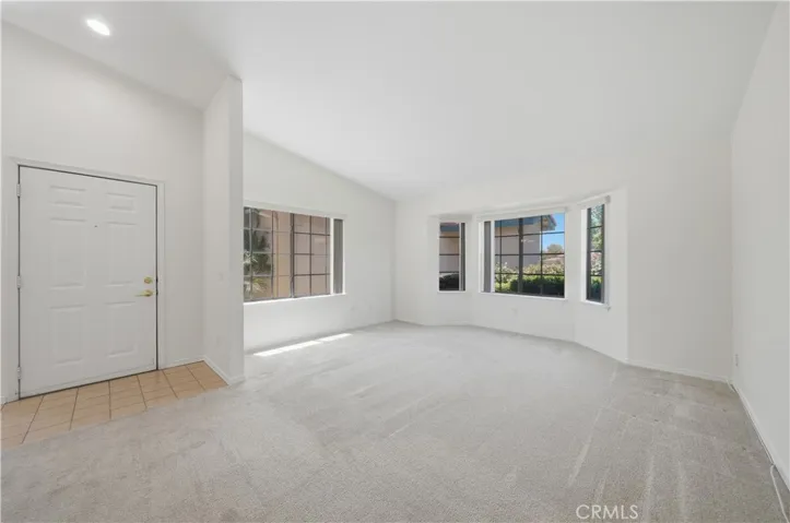 1086 Morning Mist Court, Hemet, California 92545