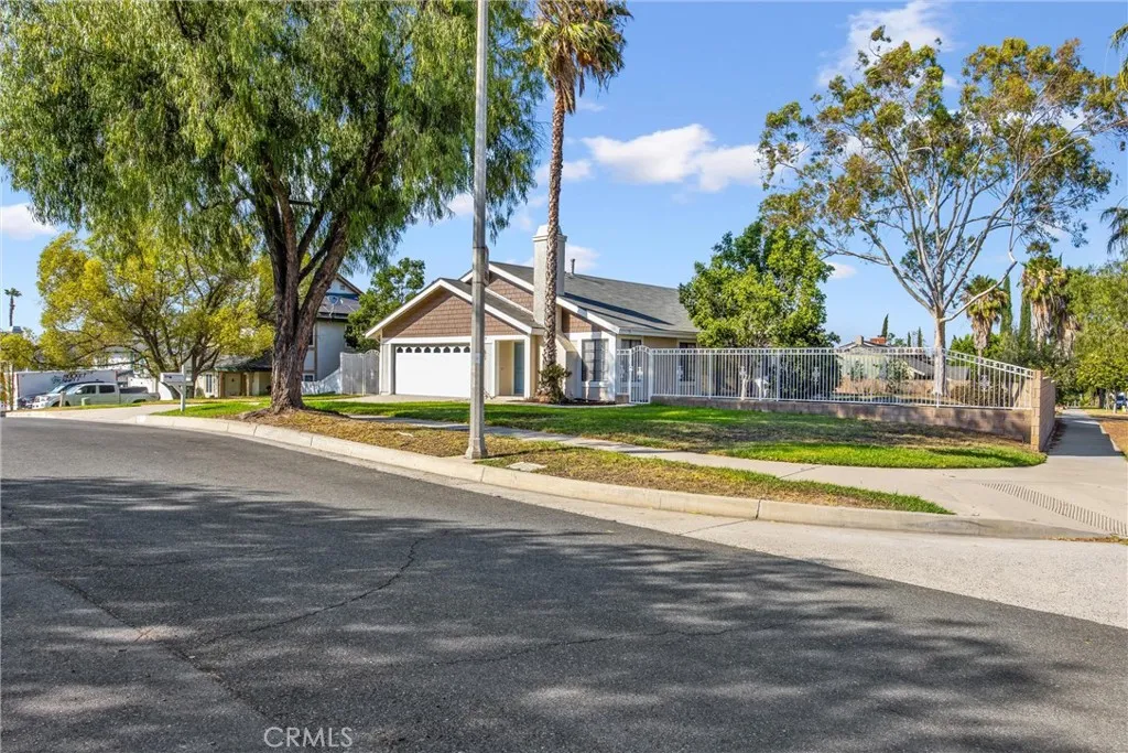 Inviting curb appeal on a spacious corner lot