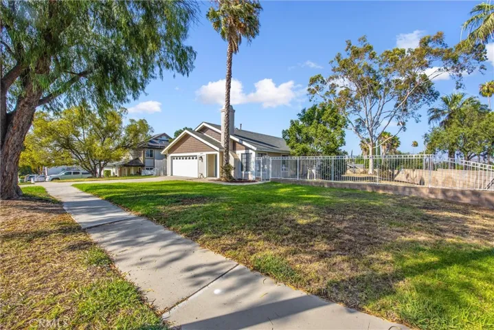 1997 S Starfire Ave, Corona, California 92879