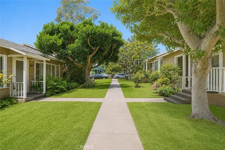 379 Aster, Laguna Beach, California 92651