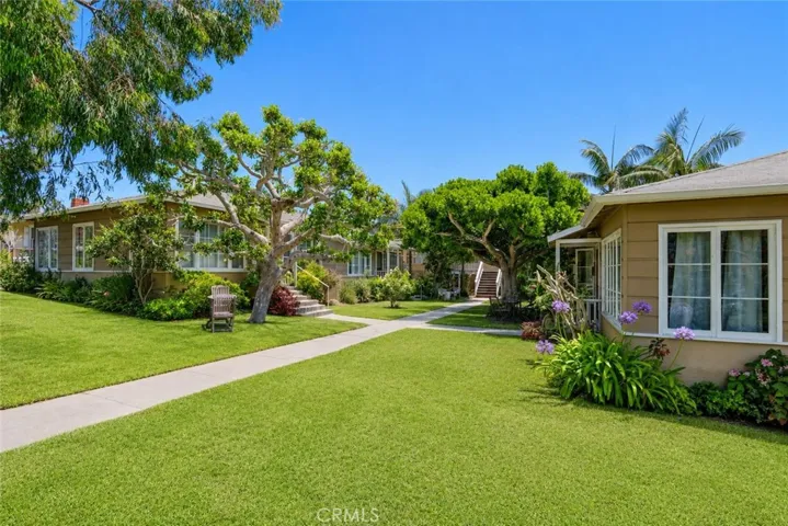 379 Aster, Laguna Beach, California 92651