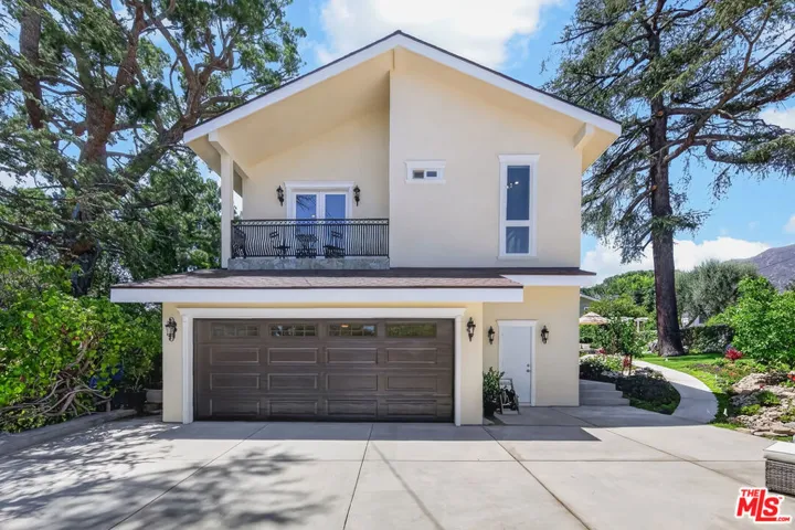 4897 Rosemont Avenue, La Crescenta, California 91214