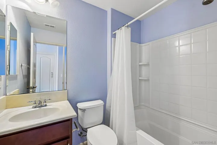 17007 Camino Marcilla 3, San Diego, California 92127
