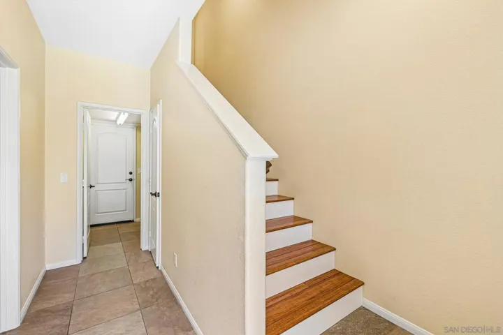 17007 Camino Marcilla 3, San Diego, California 92127