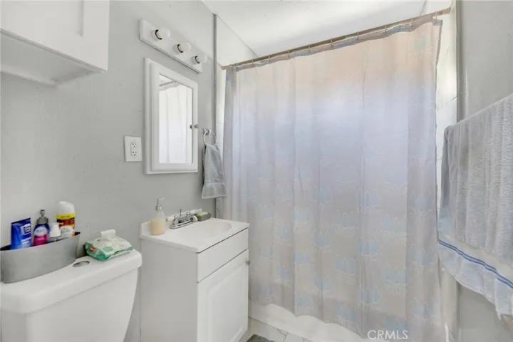 44309 Hardwood Avenue, Lancaster, California 93534