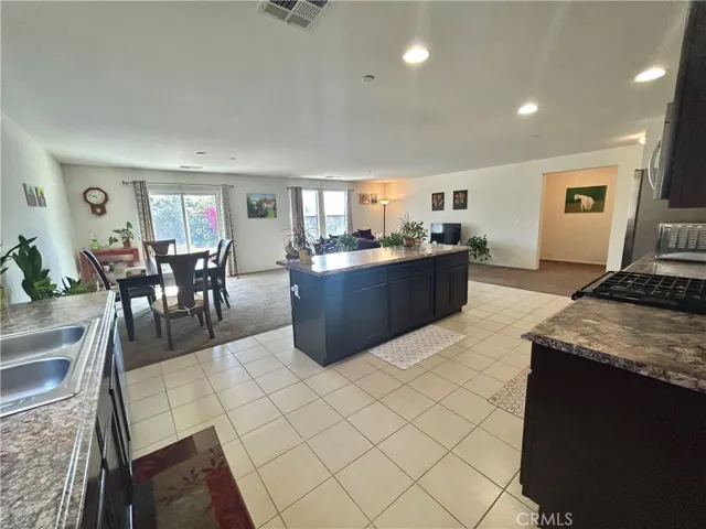 729 Bailey Lane, San Jacinto, California 92582