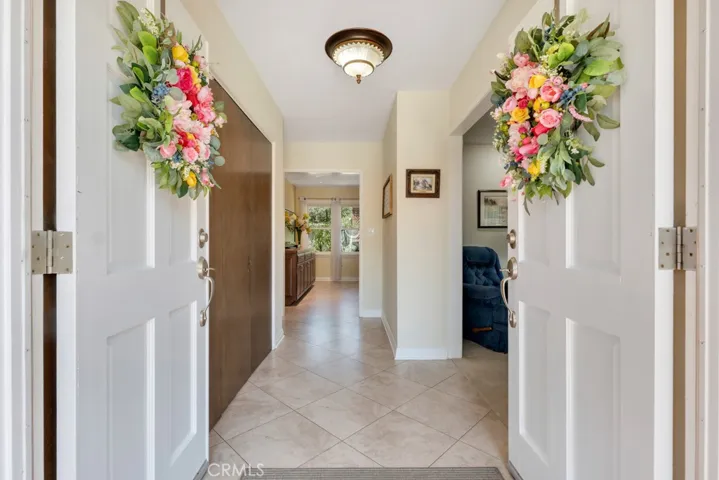 13600 Norris Avenue, Sylmar, California 91342 — photo 5