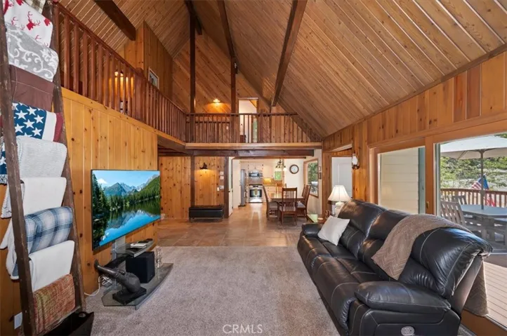 334 Highland Drive, Lake Arrowhead, California 92352