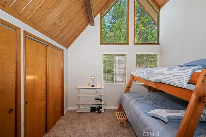 334 Highland Drive, Lake Arrowhead, California 92352