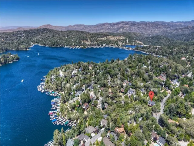 334 Highland Drive, Lake Arrowhead, California 92352