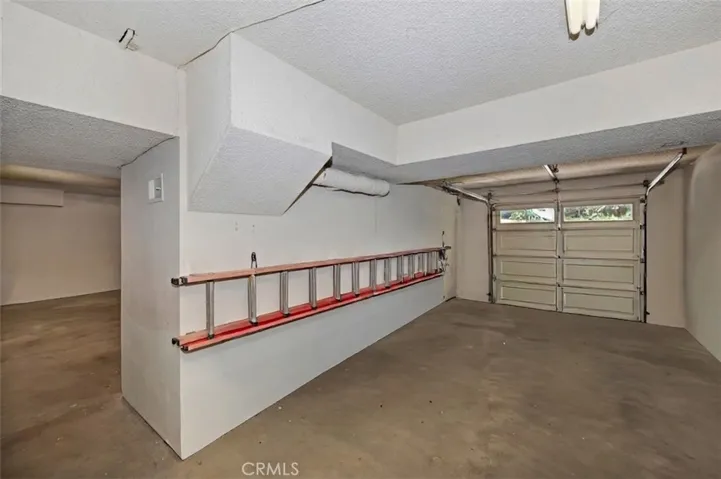 334 Highland Drive, Lake Arrowhead, California 92352