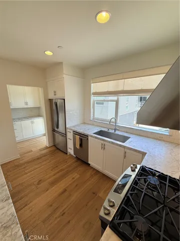 Kitchen with refridgerator