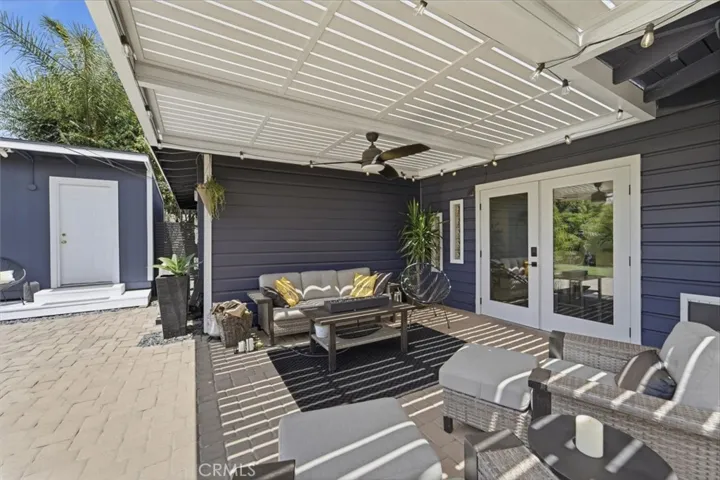 1842 Stevely Avenue, Long Beach, California 90815