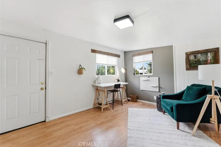 1842 Stevely Avenue, Long Beach, California 90815