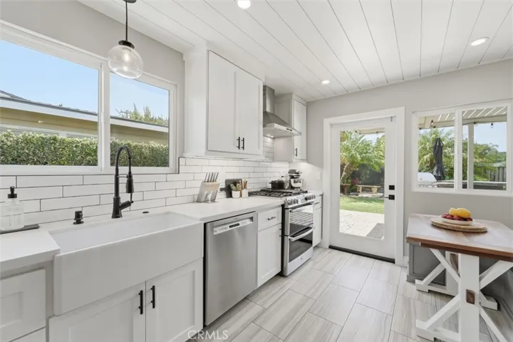 1842 Stevely Avenue, Long Beach, California 90815