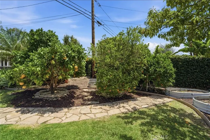 1842 Stevely Avenue, Long Beach, California 90815