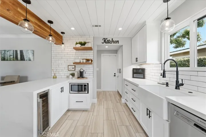 1842 Stevely Avenue, Long Beach, California 90815