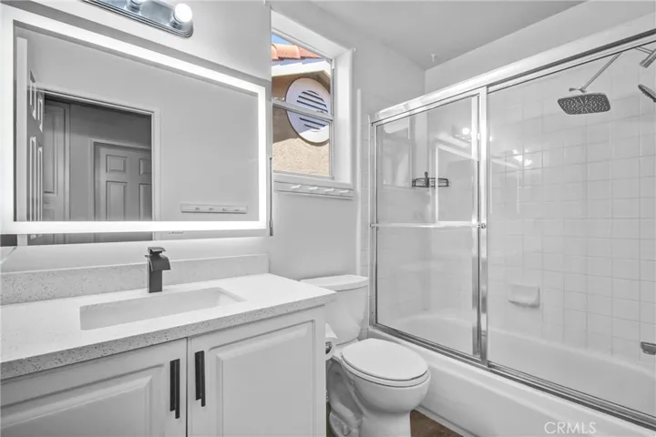 Bathroom #2
