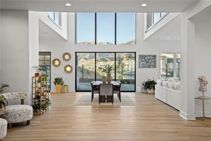 20133 Galway Ln, Porter Ranch, California 91326