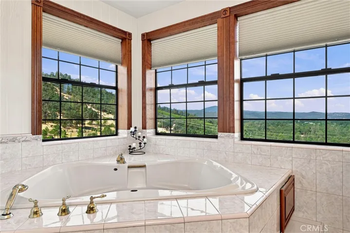 2511 State Highway 53, Clearlake, California 95422