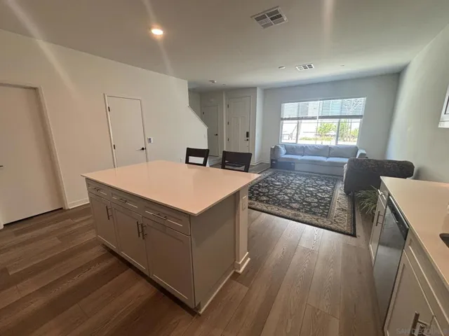 312 Zest Lane, Fallbrook, California 92028