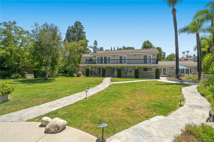 5012 Sanlo Place, Woodland Hills, California 91364