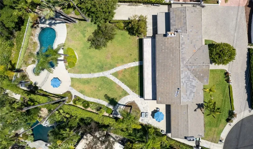5012 Sanlo Place, Woodland Hills, California 91364