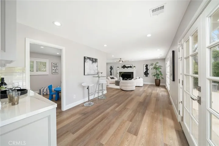 5012 Sanlo Place, Woodland Hills, California 91364
