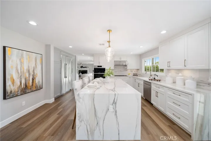 5012 Sanlo Place, Woodland Hills, California 91364