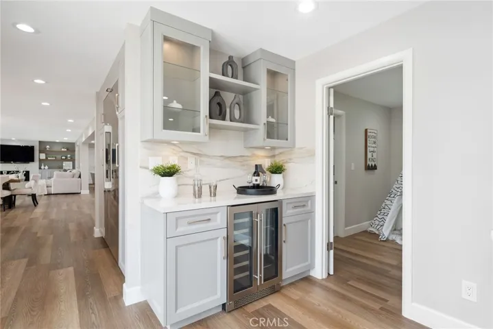 5012 Sanlo Place, Woodland Hills, California 91364