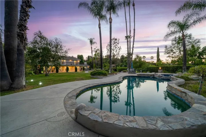 5012 Sanlo Place, Woodland Hills, California 91364