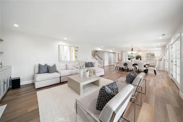 5012 Sanlo Place, Woodland Hills, California 91364