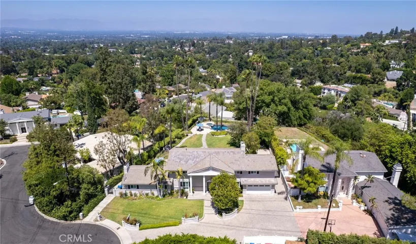 5012 Sanlo Place, Woodland Hills, California 91364
