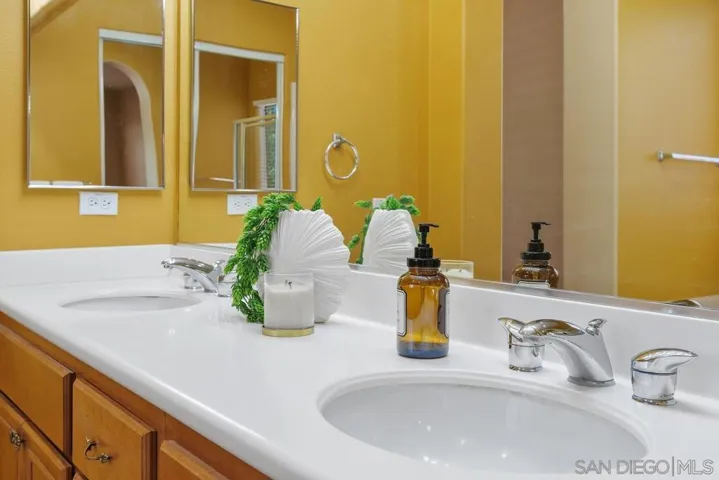 31986 Calle Balareza, Temecula, California 92592
