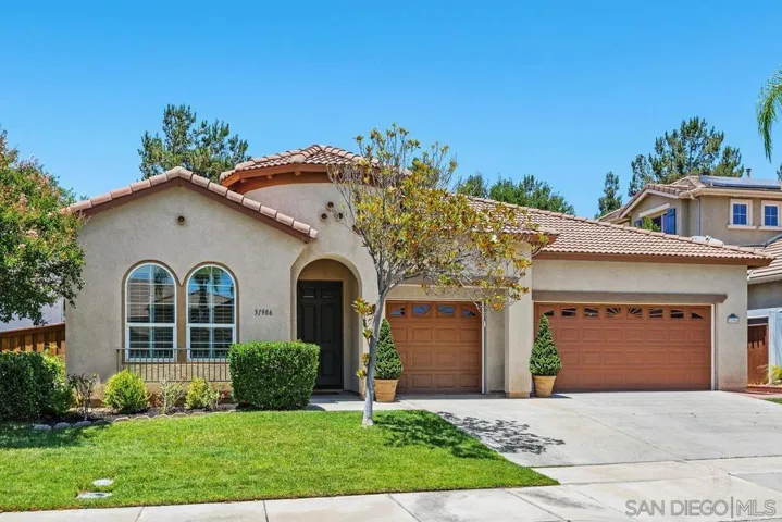 31986 Calle Balareza, Temecula, California 92592