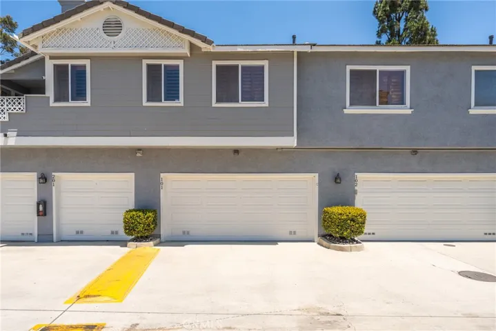 17859 Graystone 101, Chino Hills, California 91709