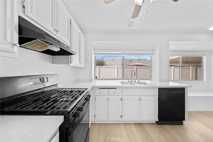 42 Whirlaway, Perris, California 92571